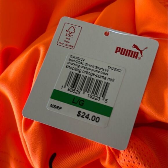 🔥Puma TeamGoal 23 Knit Shorts in Shocking Orange! - Picture 4 of 9